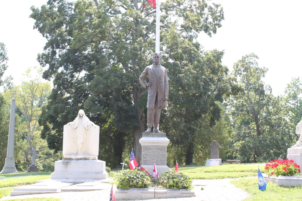 Jefferson Davis' Monument - <i>Photo by John Dolan</i>