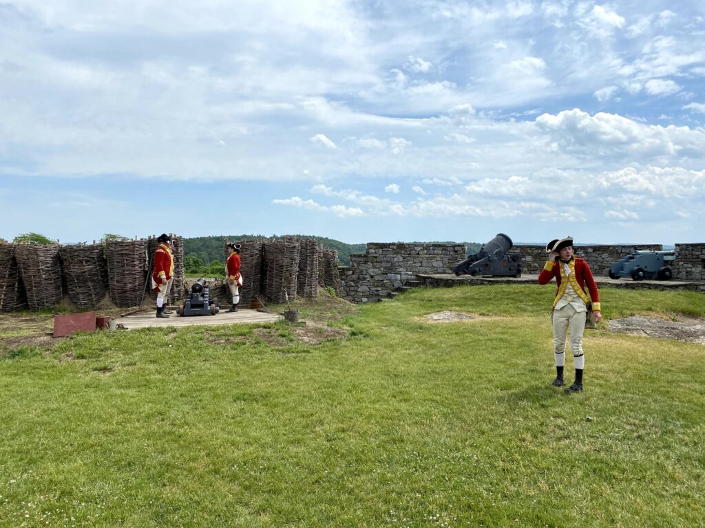 These redcoats put on a pretty good artillery demo. - <i>Photo by the author</i>