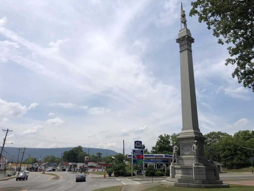 The Iowa Monument marks the start of the road along Missionary Ridge. Lookout Mountain is in the background. - <i>Photo by the author</i>